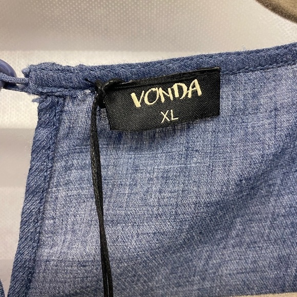 VONDALADY Peasant Style Blouse NWT - Picture 5 of 8